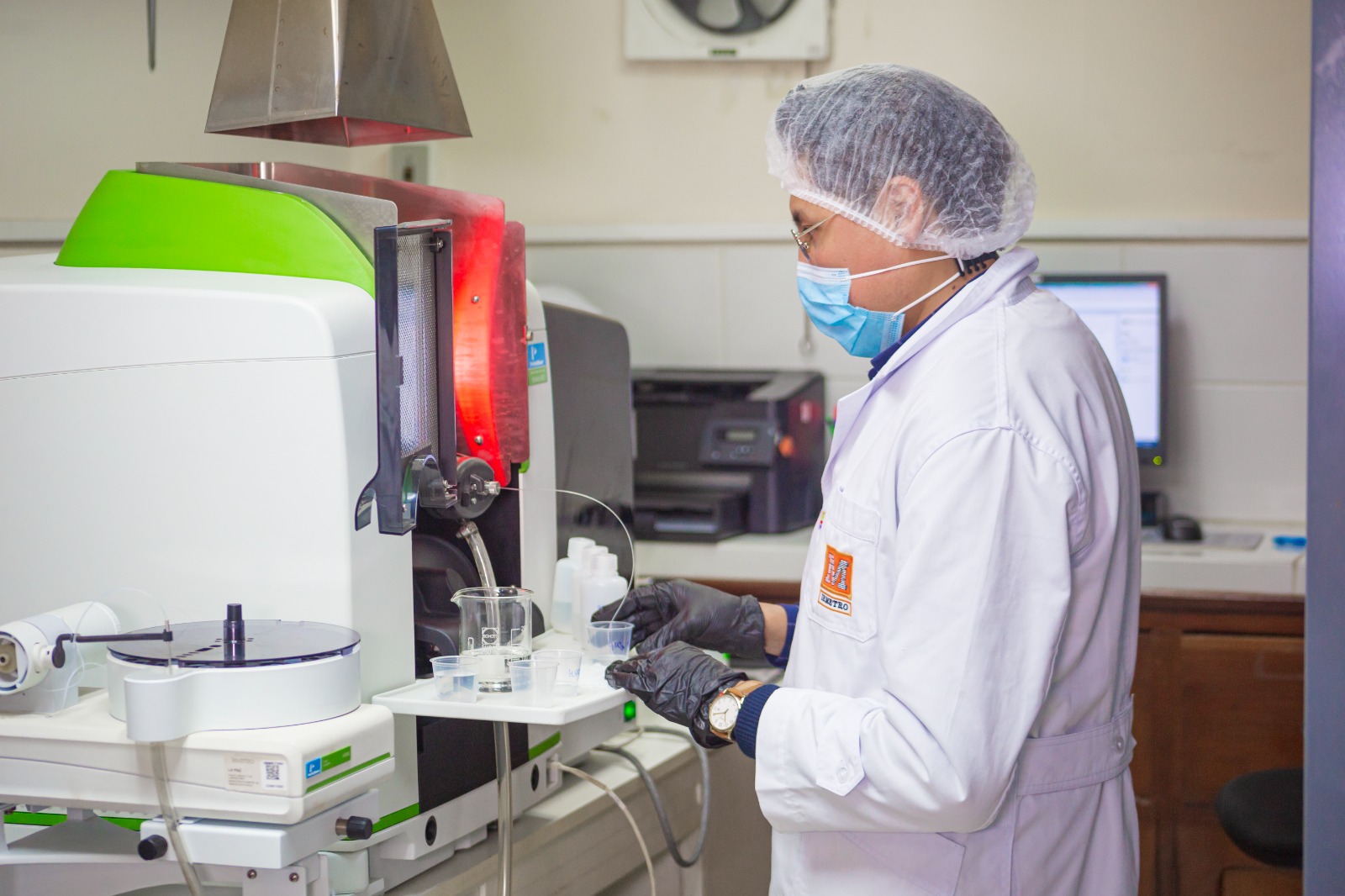 Laboratorios de IBMETRO atienden  alrededor de 2 mil servicios por mes